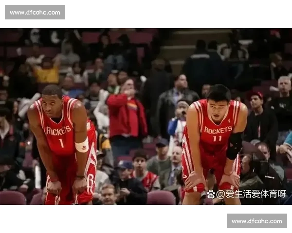双球衣传奇与火箭空白:科比与麦迪的退役待遇之谜 双球衣传奇与火箭空白:科比与麦迪的退役待遇之谜
