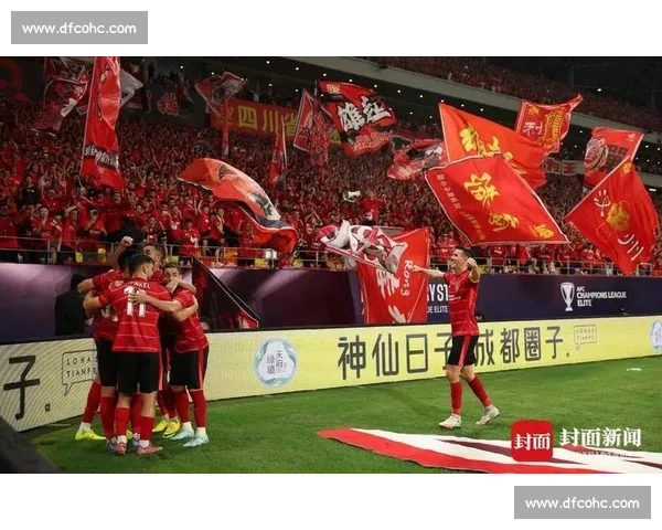 成都蓉城亚冠首秀球衣暗藏国际化密码:胸前英文标识背后的战略突围 成都蓉城亚冠首秀球衣暗藏国际化密码:胸前英文标识背后的战略突围